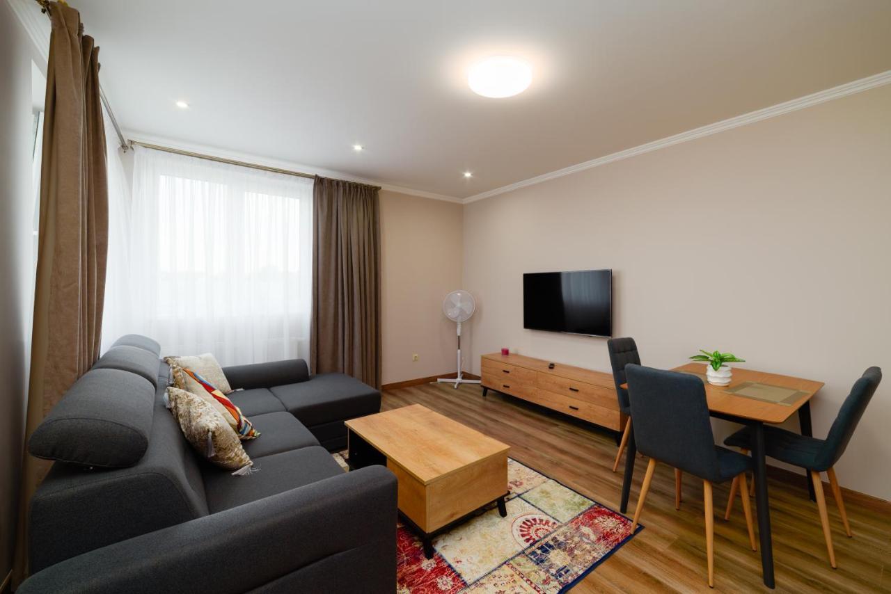 Tako Apartments Klaipėda Exteriör bild