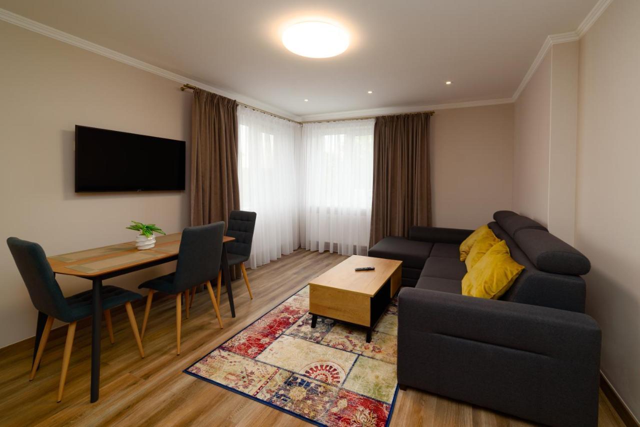Tako Apartments Klaipėda Exteriör bild